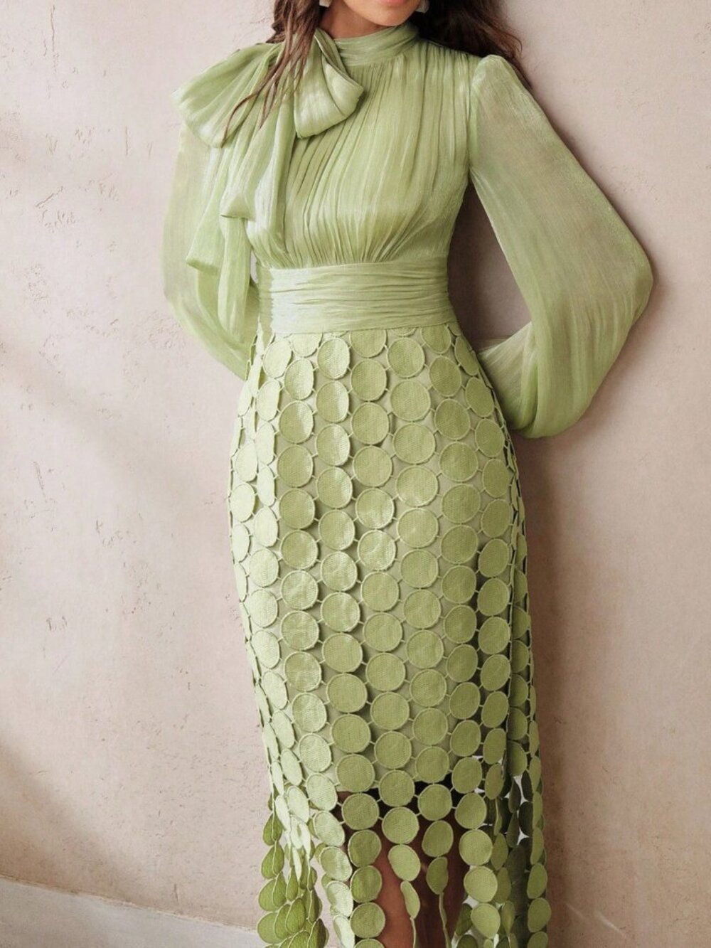 Green Elegant Women's Tie Knot Asymmetrical Long Fitted Dress - Picture 5 of 7